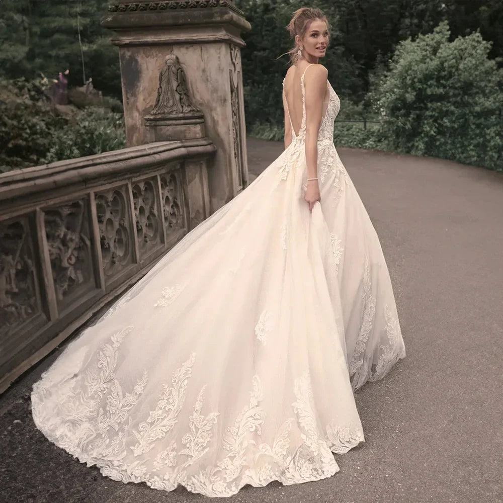 Vestidos de novia elegantes para mujer, populares en verano, corte en A, escote en V, sin mangas, apliques, espalda descubierta. 
