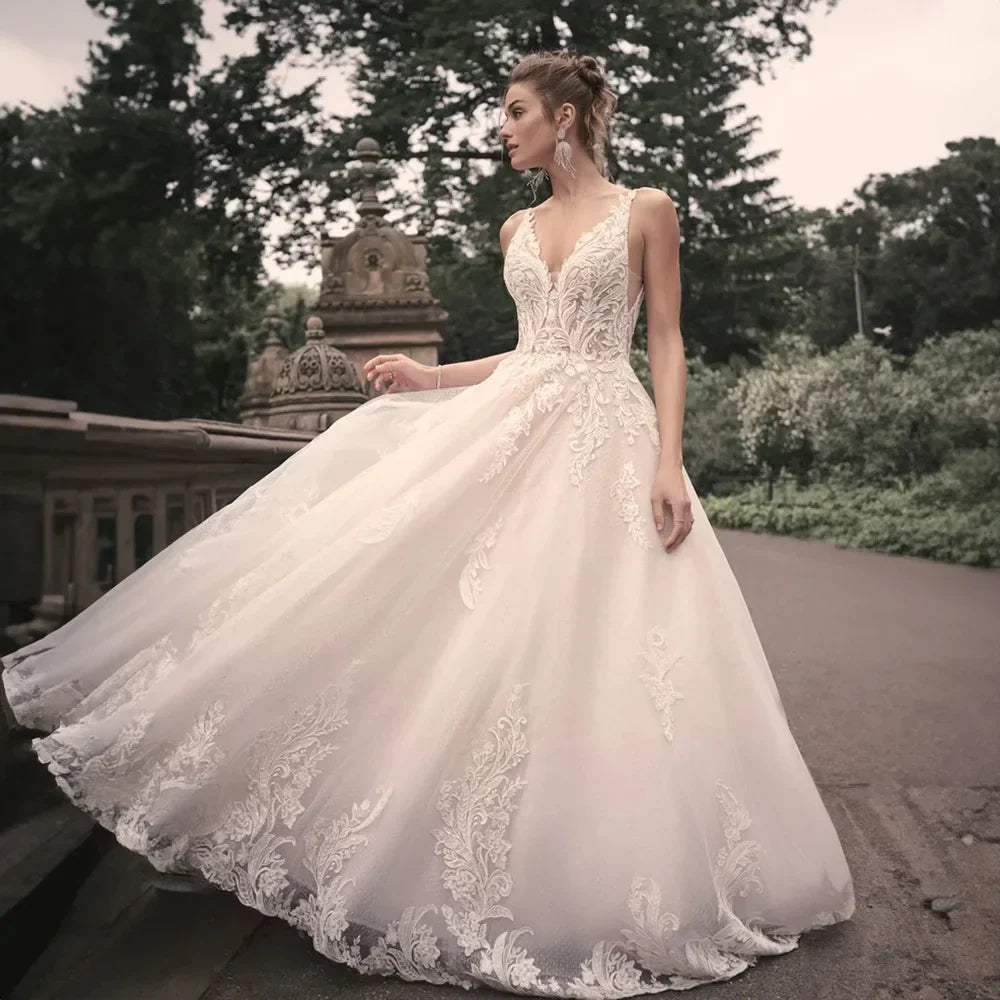 Vestidos de novia elegantes para mujer, populares en verano, corte en A, escote en V, sin mangas, apliques, espalda descubierta. 