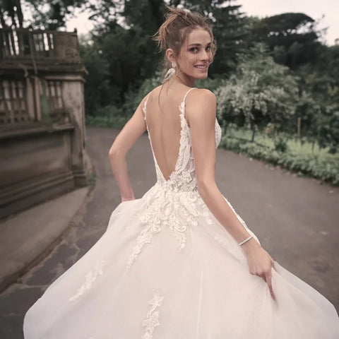 Vestidos de novia elegantes para mujer, populares en verano, corte en A, escote en V, sin mangas, apliques, espalda descubierta. 