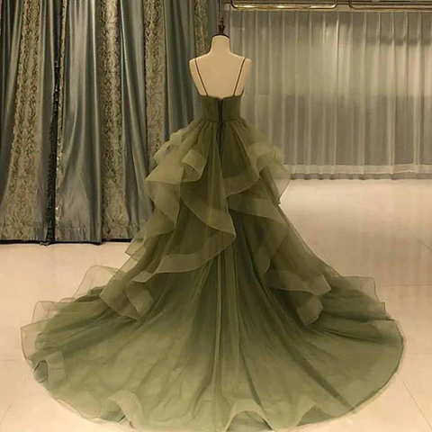 Robe de soirée longue en tulle vert à bretelles et décolleté cœur, robe de bal en tulle vert à plusieurs épaisseurs Y987