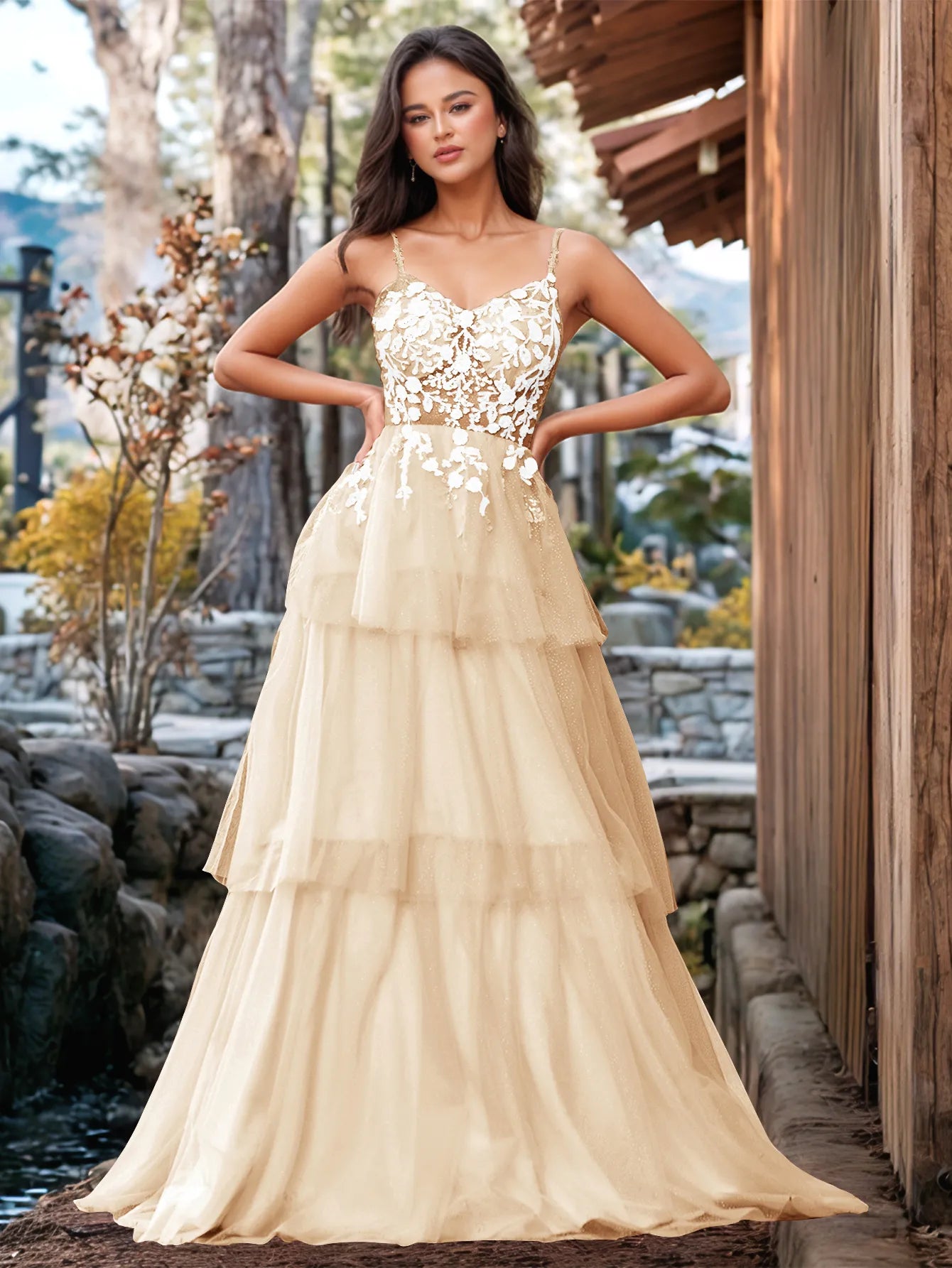 Vestido de fiesta con volantes y vendaje ilusión con bordado floral 3D