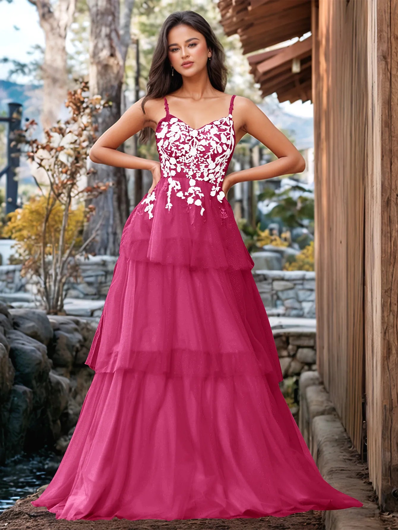 Vestido de fiesta con volantes y vendaje ilusión con bordado floral 3D