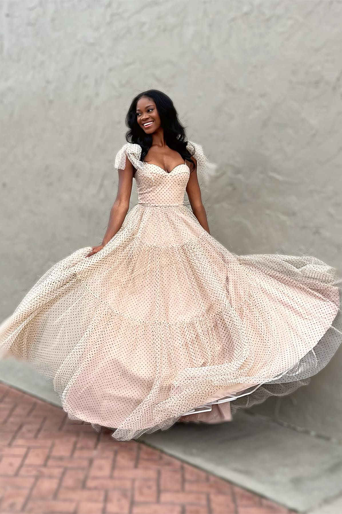 Skyler | Vestido de graduación de tul con lunares y escote corazón corte A