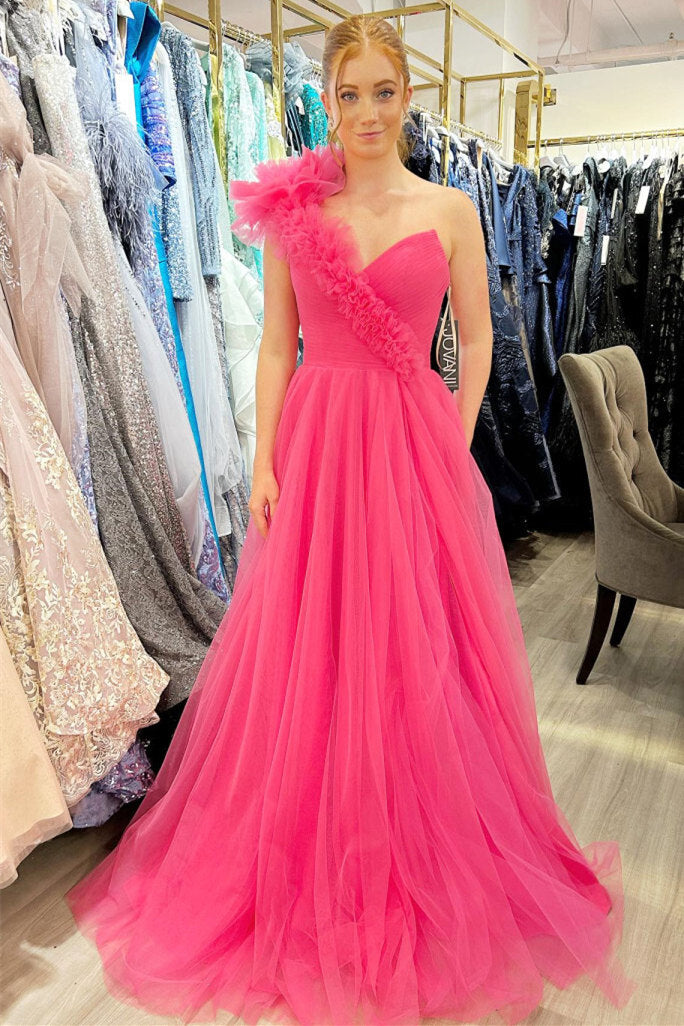 Vestido de fiesta largo de tul con un solo hombro y corte en A con volantes