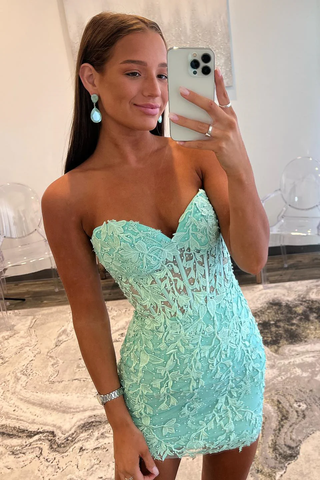 Robe fourreau bustier à lacets et appliques pour bal de promo Y2490