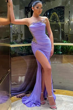 Fabuloso vestido largo de fiesta de sirena color lila, sin tirantes, con cuentas, satén y abertura.