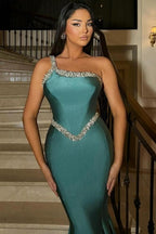 Fabuloso vestido largo de sirena verde, sin mangas y con un solo hombro, para baile de graduación, con brillo.