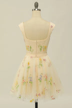 Vestido corto de fiesta con escote corazón y bordado floral, corte en A, para baile de bienvenida, PD472
