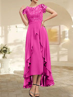 Robe de mère de la mariée asymétrique en mousseline de soie et dentelle, coupe trapèze, décolleté en V, effet illusion, nœud, volants et sequins 