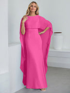 Robe fourreau longue en mousseline de soie pour la mère de la mariée, ornée de volants cascade, avec décolleté arrondi. 