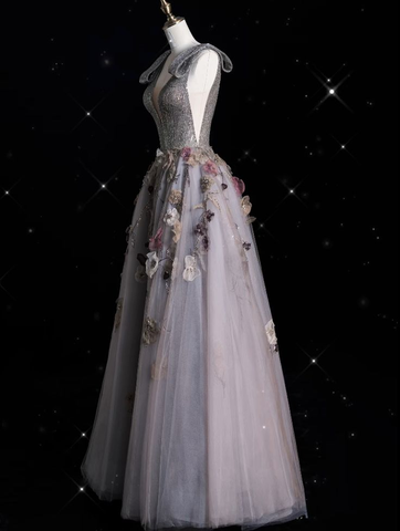 Charming V Neckline Gray Tulle Floral Ball Gown Long Evening Gown Prom Dress Y7953