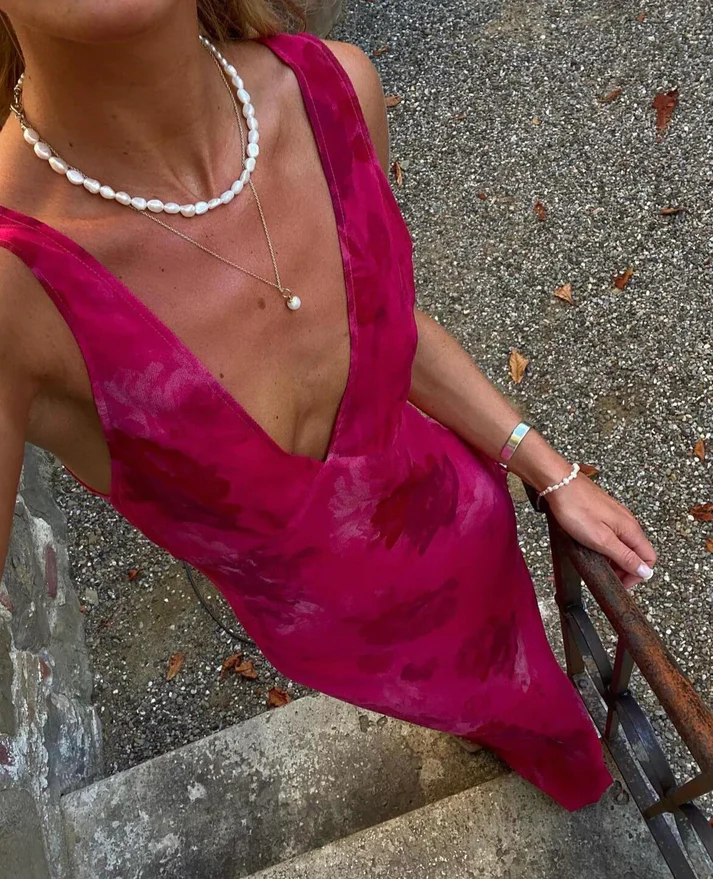 Robe de soirée élégante à imprimé floral et décolleté en V profond, référence Y4548