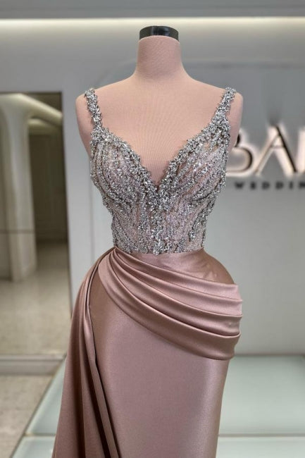 Robe de bal longue sirène glamour à col en V sans manches et bijoux