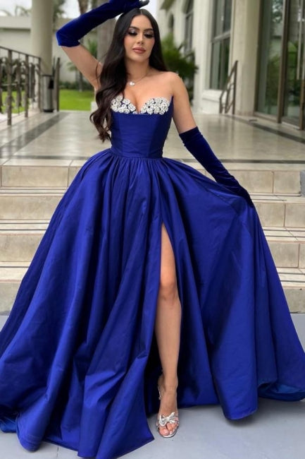 Robe de bal longue bleu roi glamour en satin pailleté avec fente