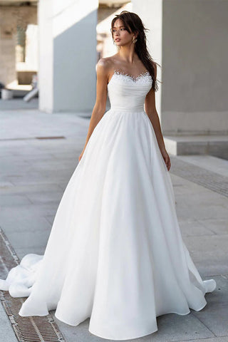 Vestido de novia modesto con escote corazón y hombros descubiertos, estilo glamuroso, con perlas, modelo WD668