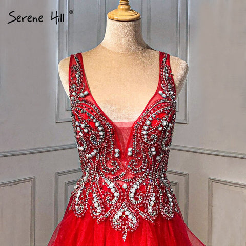 Robe de soirée en or, col en V, perles et diamants, coupe trapèze, sans manches, sexy, modèle 2025 LA70149. 