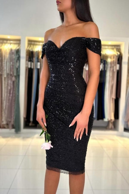 Magnifiques robes de cocktail noires courtes à épaules dénudées et à paillettes