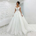 Gorgeous Women's Wedding Dresses A-Line 3D Lace Applique Bohemian Bridal Gowns Princess Formal Beach Party Sexy V-Neck 2023 Robe