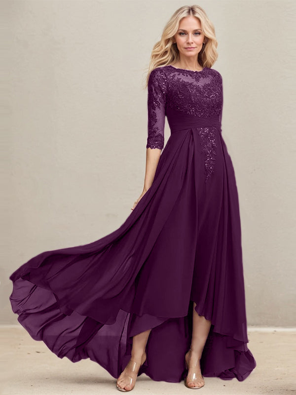 Vestido de madrina de la novia, corte en A, escote redondo ilusión, asimétrico, de encaje y gasa con lentejuelas plisadas. 