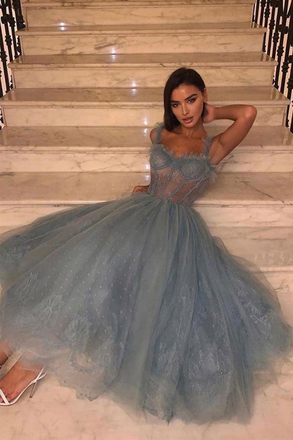 Robe de bal mi-longue en tulle et dentelle gris-bleu PD444