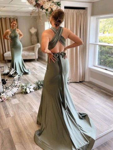 Robe de demoiselle d'honneur sirène en satin gris-vert avec traîne balayée BD089