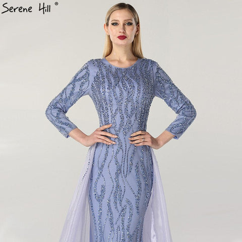 Vestidos de noche de lujo estilo sirena gris, de diseñador de Dubái, con lentejuelas y pedrería, mangas largas, modelo LA6302 (2025) 
