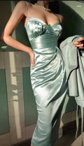 Elegante vestido de fiesta verde satinado con tirantes finos, vestido de noche formal Y8438