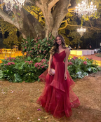 Robe de soirée élégante bordeaux à volants et coupe trapèze Y5878
