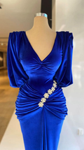 Robe de soirée Dubaï Col V Manches courtes Velours Plis Appliques Bleu royal Sirène Robe de bal formelle Y4935