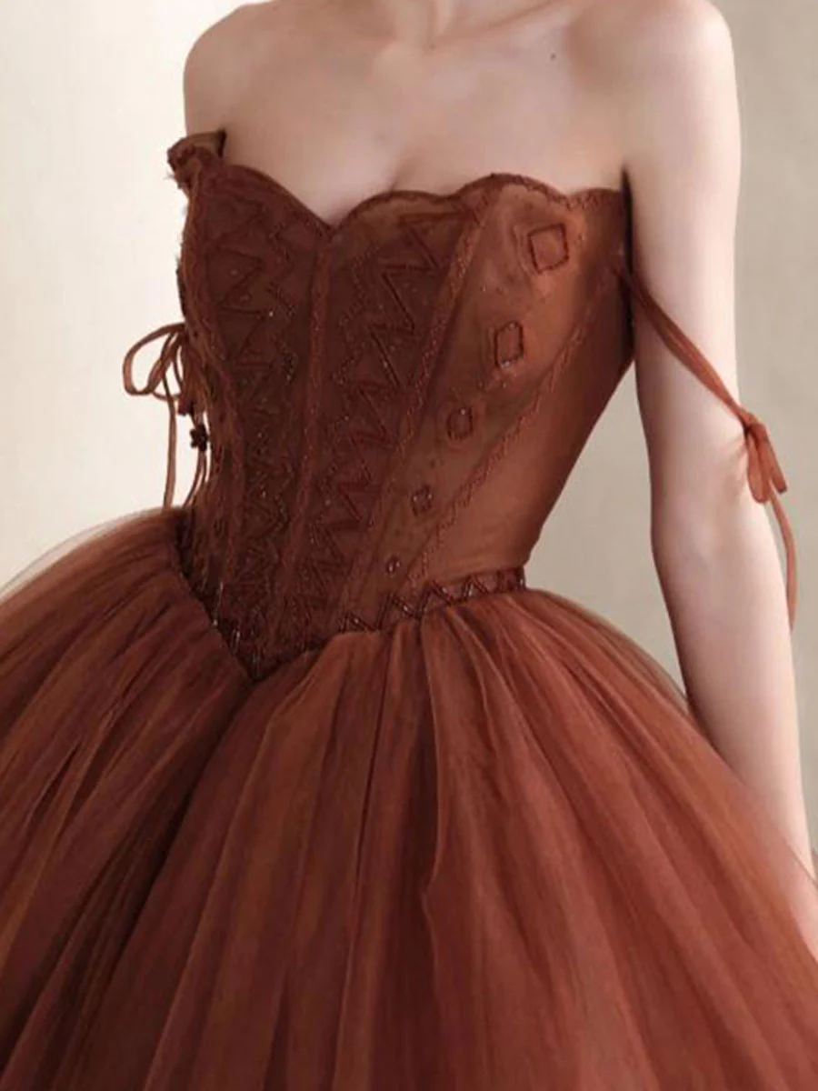 Robe de bal glamour en tulle à fines bretelles et coupe trapèze, idéale pour un 16e anniversaire (Y7176)