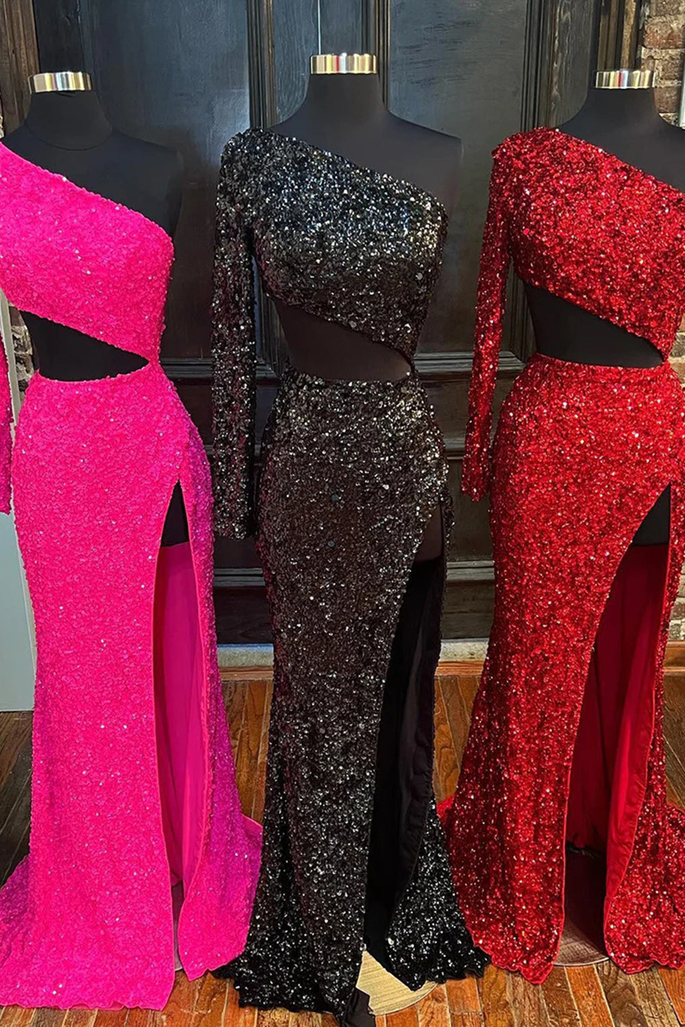 Vestido largo de fiesta rojo con lentejuelas y un solo hombro
