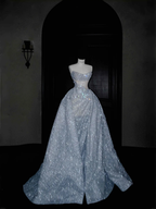 Robe de bal/de soirée/de mariage Y8676 en tulle bleu pailleté sans bretelles et sequins