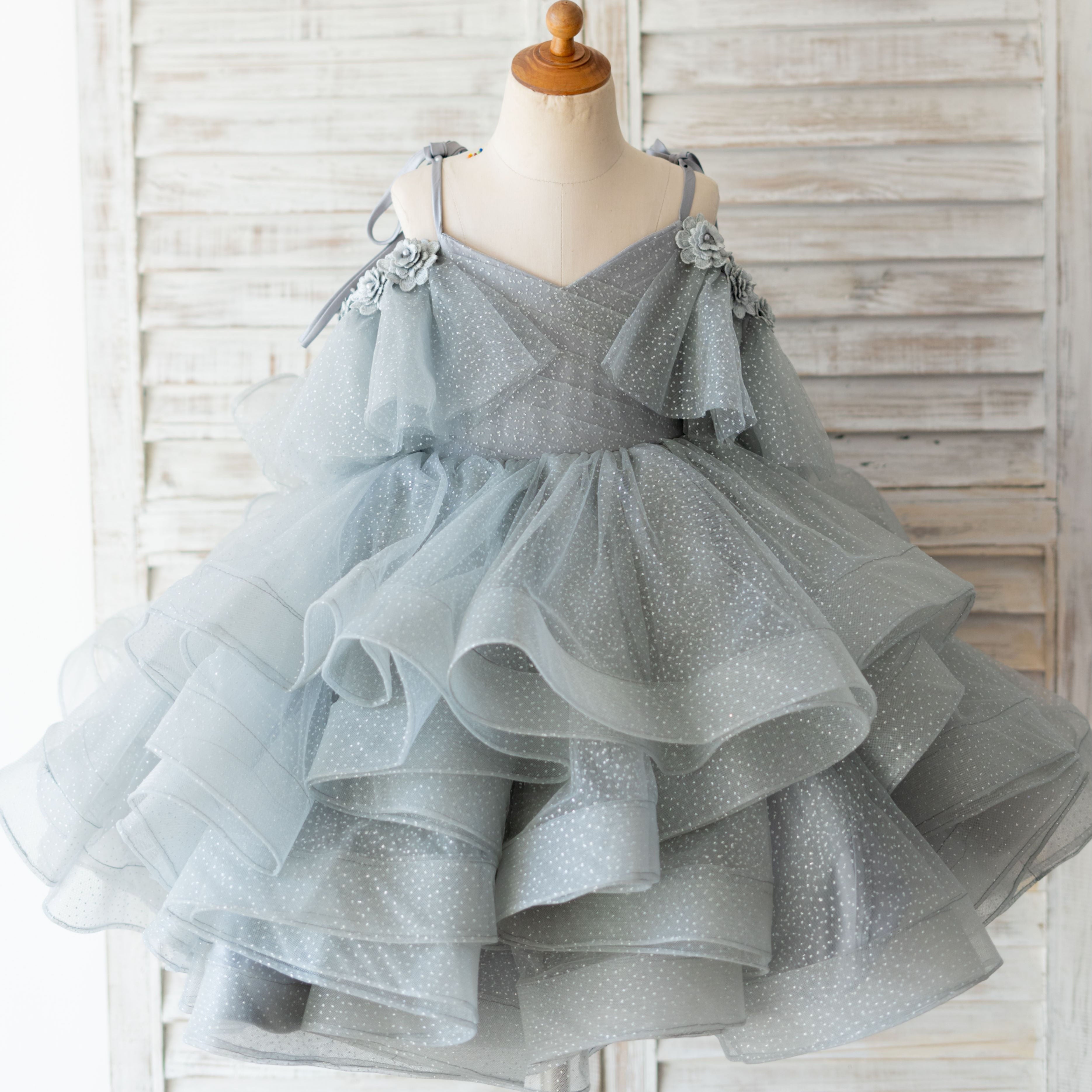 Vestido de princesa/vestido de tul hasta la rodilla para niña de las flores de cumpleaños