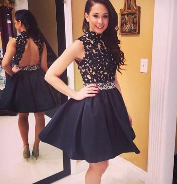 Vestidos de fiesta de bienvenida con cuello alto y espalda descubierta con apliques 