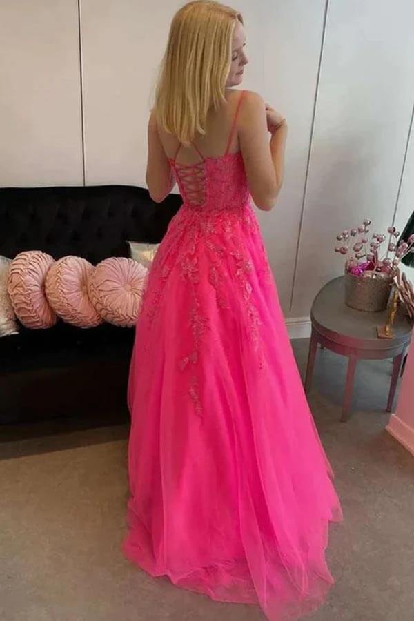 Tulle A-line Scoop Spaghetti Straps Prom Dresses With Appliques