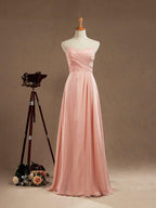 Vestido de dama de honor de gasa con corte en A, largo hasta el suelo, escote corazón, sin tirantes y pliegues 