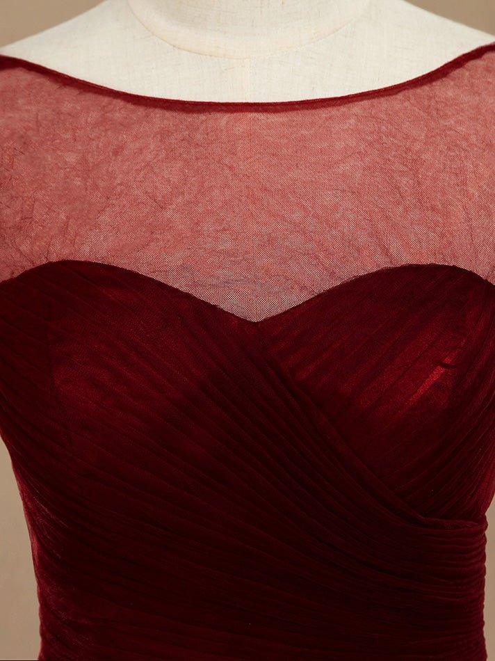 Vestido de dama de honor de tul con mangas cortas y corte en A hasta la rodilla con escote barco transparente 