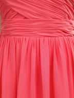 Vestido de dama de honor de gasa con escote en V, largo hasta el suelo y pliegues entrecruzados 