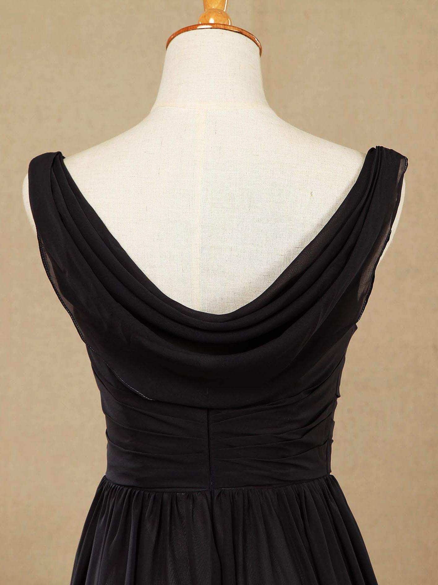 Vestido de dama de honor de gasa con escote redondo, largo hasta el suelo, espalda desbocada y pliegues fruncidos 