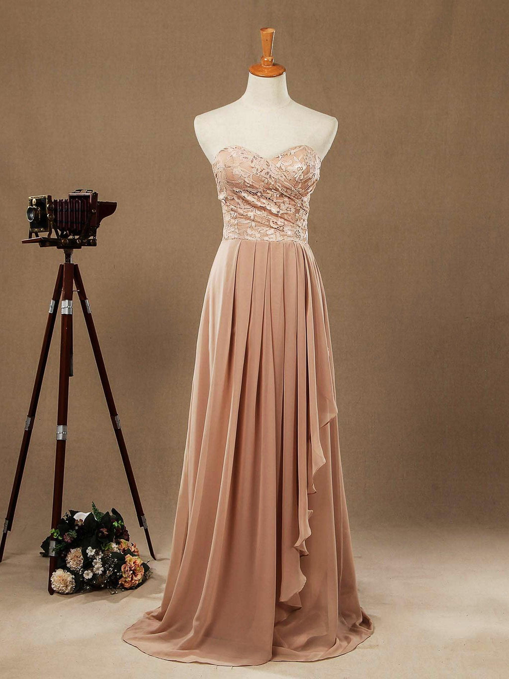 Vestidos de dama de honor de gasa con encaje, corte A, largo hasta el suelo, escote corazón, sin tirantes 