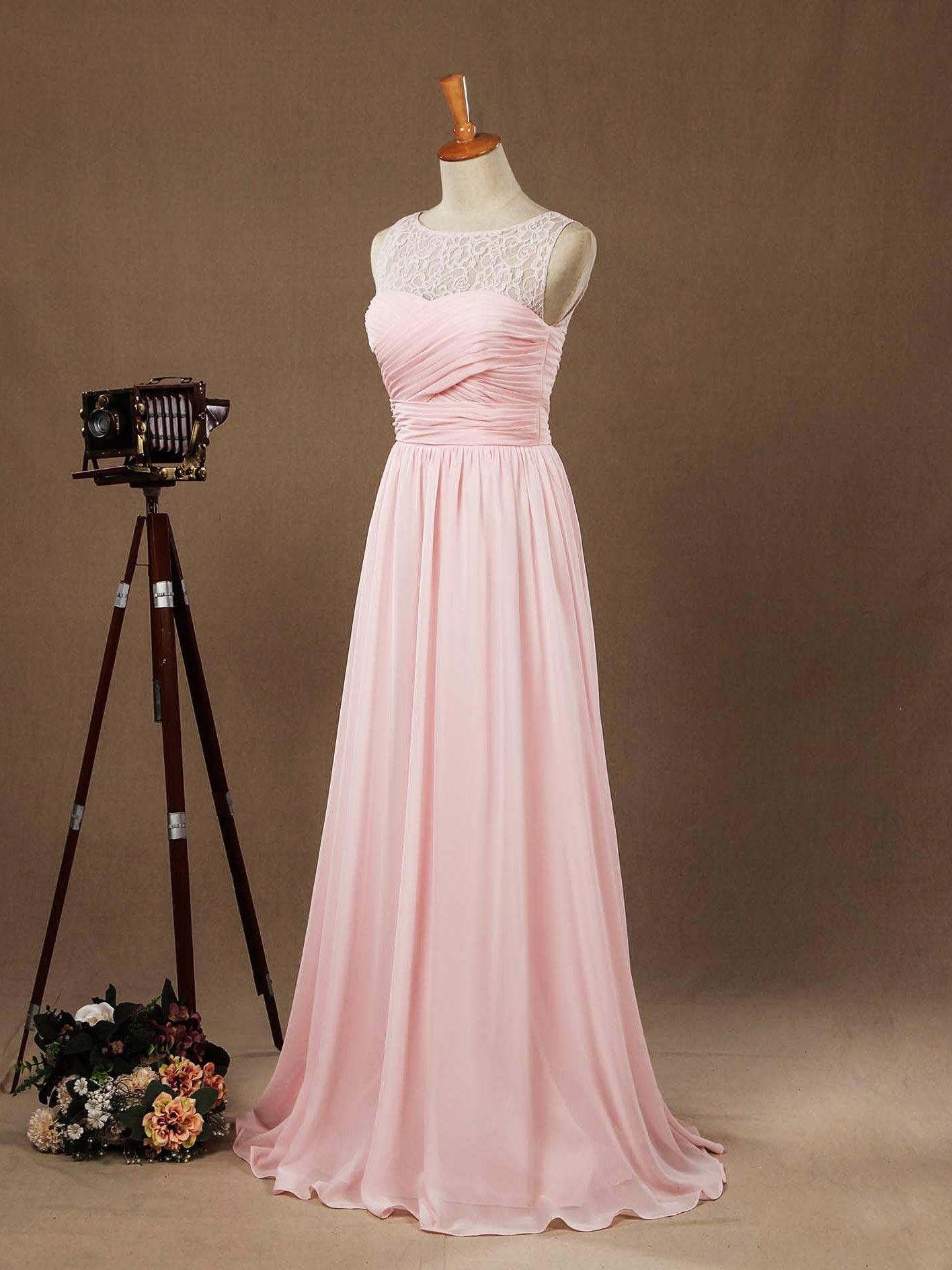 Vestido de dama de honor de gasa con encaje, escote joya, largo hasta el suelo, corte A y pliegues fruncidos 