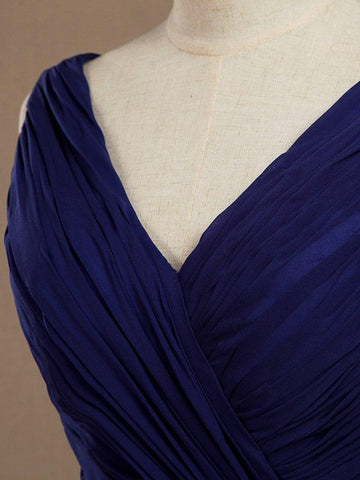 Robe de demoiselle d'honneur en mousseline bleue, fourreau/colonne, col en V, dos en V, doubles bretelles, sans manches 