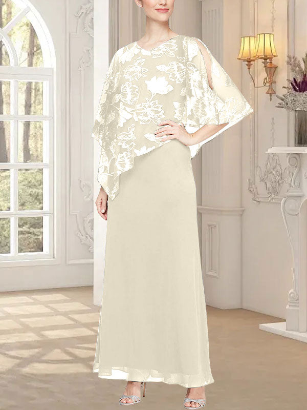 Vestido largo de malla brillante con corpiño asimétrico superpuesto de diseño novedoso 