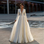 Robes de mariée ivoire à col en V et manches longues, style empire, en satin stretch, fermeture éclair au dos, nouveauté été de luxe. 