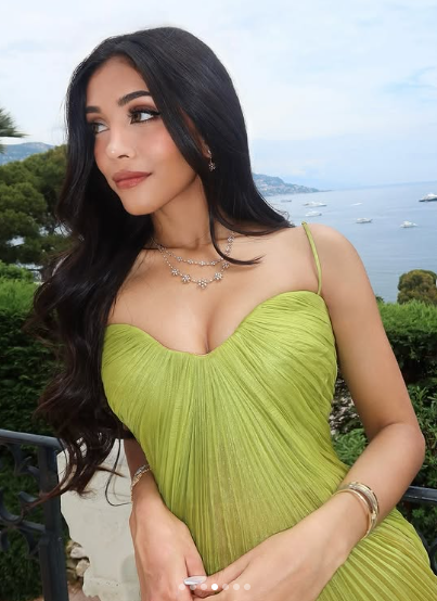 Robe de bal longue verte sexy à fines bretelles Y7925