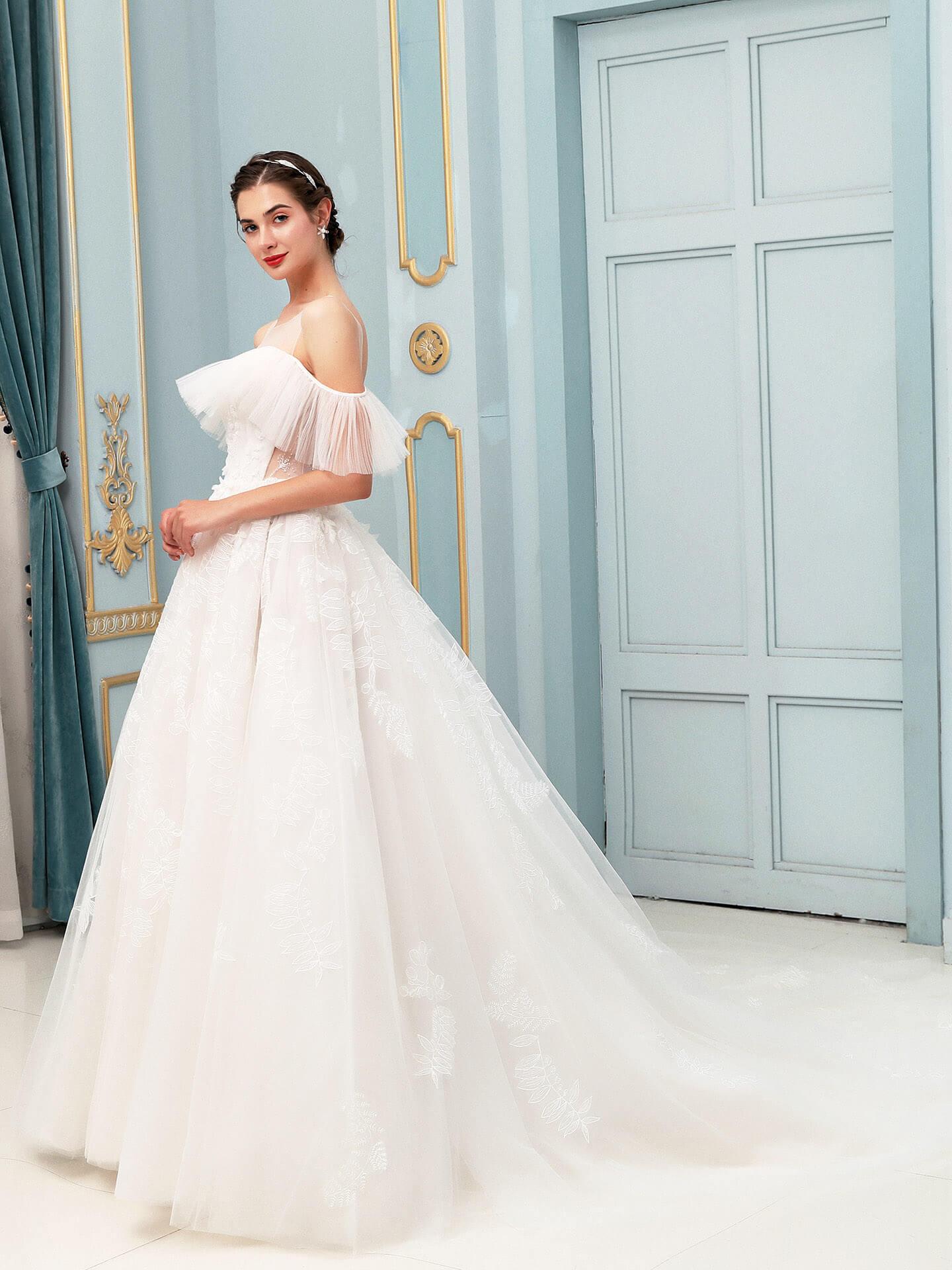 Vestidos de novia de corte A con hombros descubiertos, largo hasta el suelo, encaje y manga corta 