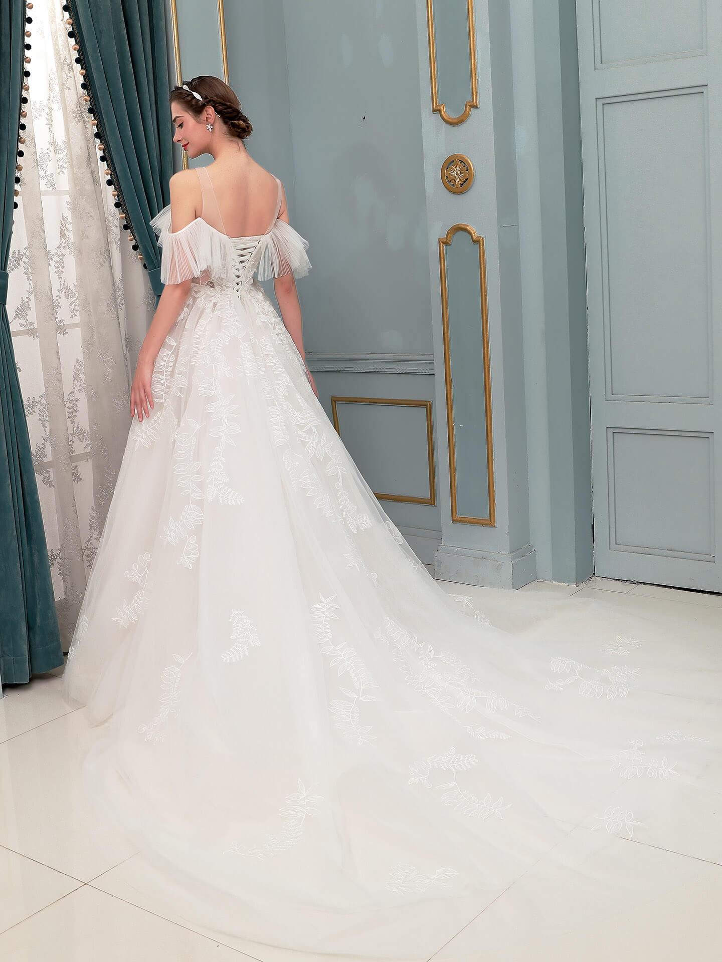 Vestidos de novia de corte A con hombros descubiertos, largo hasta el suelo, encaje y manga corta 