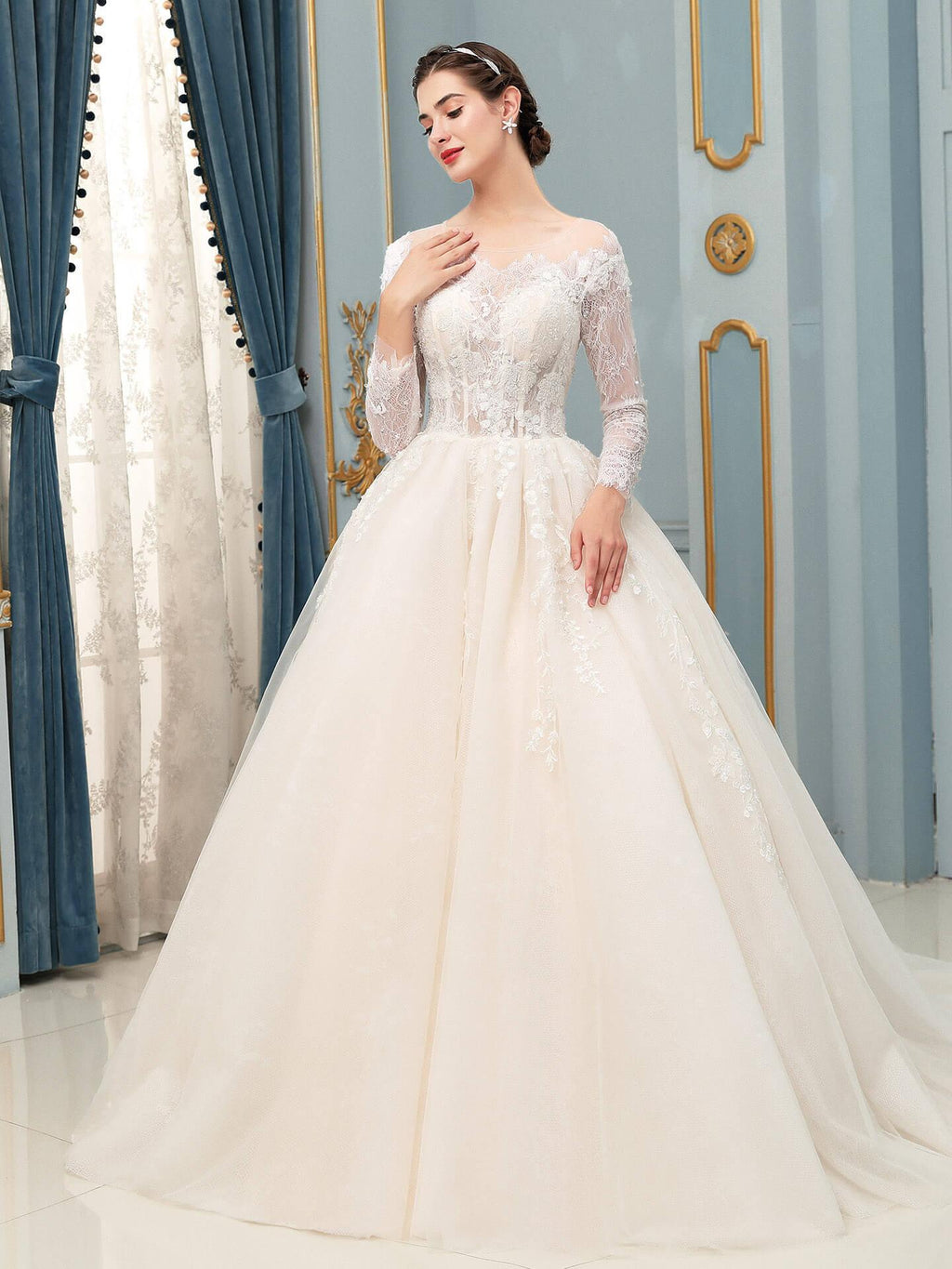 Vestido de novia largo sin mangas con apliques de encaje de tul y hasta el suelo 