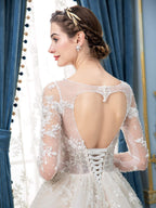 Vestido de novia largo sin mangas con apliques de encaje de tul y cuentas en forma de A hasta el suelo 