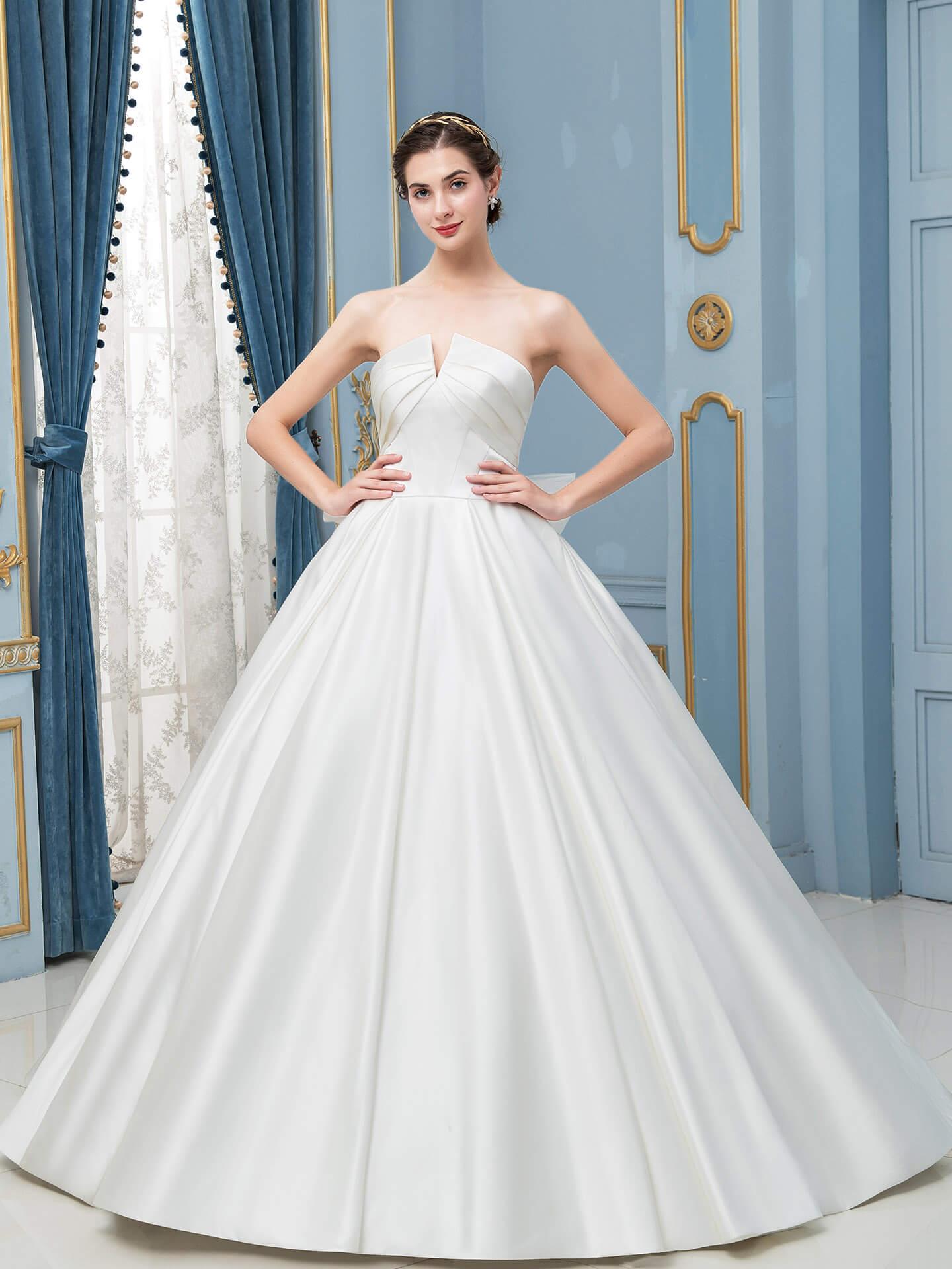 Vestidos de novia de satén con corte de baile, sin mangas y hasta el suelo 